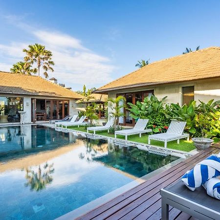 The Akasha Seminyak Bali Luxury Villas Exterior foto